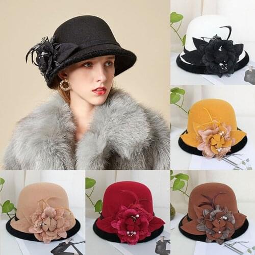 Women Fashion Elegant Fedoras Hat French Style Painter Hat Cap Vintage Warm Party Top Hat Feather Flower Ornament Billycock Hat