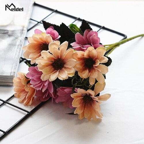 10 Heads Mini Silk Daisy Artificial Flowers Bride Bouquet Fake Gerbera Flore For Wedding Home Party Decor Faux Daisy Flore Bunch