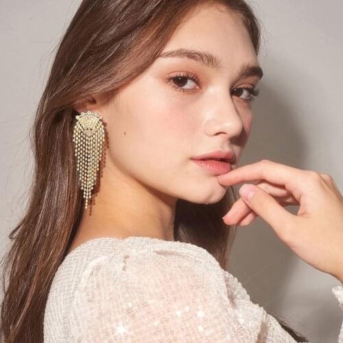 Super Fairy Geometry Alloy Rhinestone Tassel Earrings Long European Claw Chain Fashion Dinner Earrings ET1434