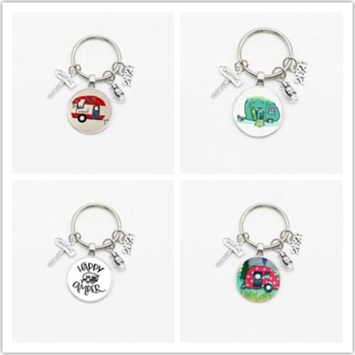 2021 Cute Camper Wagon Keychain, I love Camping Glass Keychain, Trailer Road Sign, Men and Women Holiday Travel Souvenir Gift