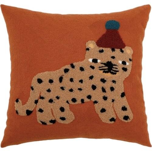 DUNXDECO Little Leopard Embroidered Couch Cushion Cover Decorative Pillow Case Luxury Art Home Simple Cozy Sofa Chair Coussin