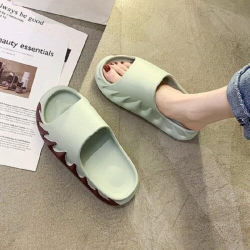 New Fashion Color Matching Thick Bottom Soft Bottom Comfortable Home Ladies Slippers Non-Slip Wear-Resistant Summer Hot Sale
