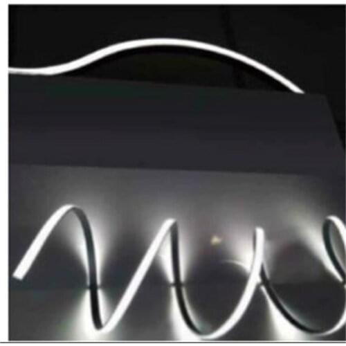 Free Shipping 2M/PCS flexible light bar Cuttable DC12V24V Led Neon Light Strip Voor Outdoor Home Decoratie light strips