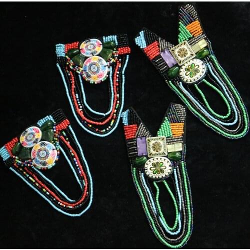 2pc/lot folk tassel beaded Patches for Clothing Sew on epaulettes for jacket parche ropa Appliques Decoration Badge