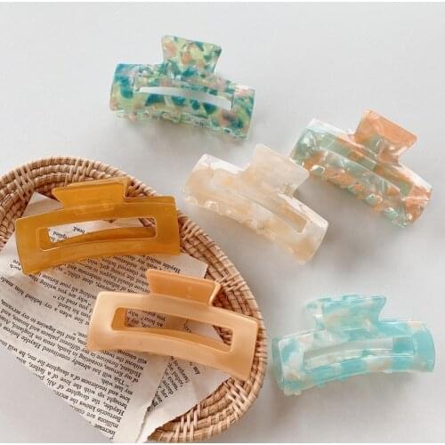 Summer ice cream trilogy ins Korean texture and shiny temperament Acetic acid medium gripping hair claw hair accessories female