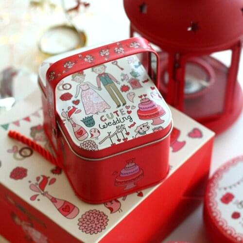 Rabbit hand-in-hand tin box big white rabbit happy candy box gift box packing box small hand carrying iron box creativity