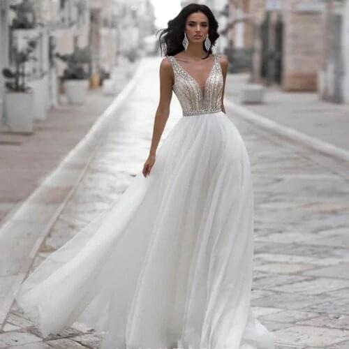 Sparkly Beading Wedding Dresses 2021 V-Neck Crystal A-Line Tulle Bridal Gown For Women Sexy Open Back Sleeveless Custom Made