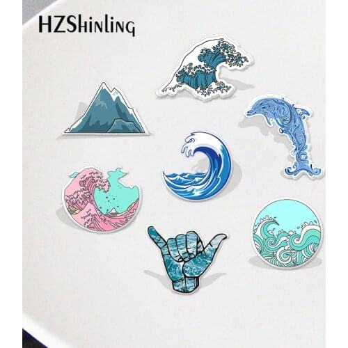 New Acrylic Ocean Protect Wave Sea Animals Lapel Pin Craft Resin Epoxy Pins