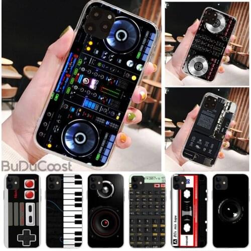 Vintage DJ Audio Tape Game GamePad Calculator Phone Case for iPhone 8 7 6 6S Plus X 5S SE 2020 XR 11 pro XS MAX 12 12Mini