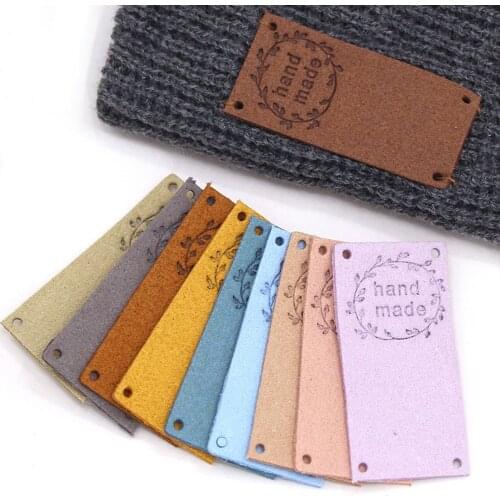 20Pcs Tags For Handmade Labels Wreath Pattern Leather Label Knitting Hats Hand Made Tags Sewing Accessories Gift Decoration