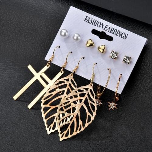 Bohemian jewelry Pearl earrings heart-shaped earrings rhinestone earrings hollow Out earrings multi-angle earrings