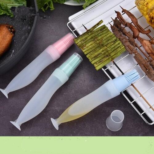 BBQ Tool Utensils Silicone Oil Bottle with Brush Portable Grill Sauce Bottle Basting Brush Liquid Oil Pastry Cake Kitchen ,1pc