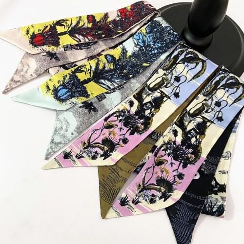 2021 designer new womens scarf flower and bird jungle luxury small silk scarf tied bag handle ribbon fashion headband shawl MR7