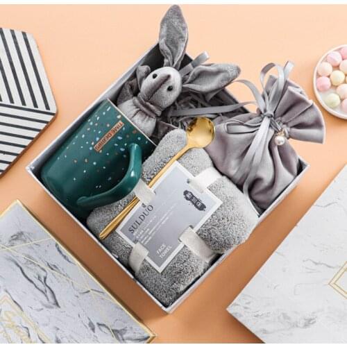 Creative personality trend mark cup holiday gift female birthday gift set gift box for men and women and friends