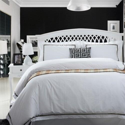 2017 100% Cotton White Embroidery Luxury Bedding Set 4 Pcs King Queen Size Hotel Bed set Duvet Cover Bed Sheet