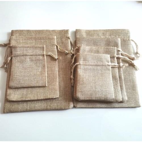 20pcs Natural Gift Bags Christmas Linen Jute Drawstring Gift Bags packaging bags Wedding Party Candy Bags Jewelry Bag Wholesale