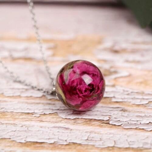Love Pendant Necklaces Pendants Rose in Resin Ball Statement Necklace Women Romantic Transparent Pendant Collares Jewelry