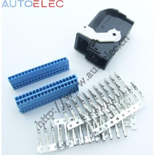 1Kit 4E0972144 Automotive Connector with terminal for Volkswagen Audi BMW Bluetooth plug a6 a4 a8 c6 8k 4f and more