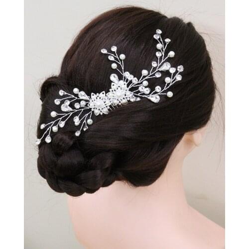 Trendy Silver Flower Hair Jewelry Pearl Hair Comb Rhinestone Hair Clip Banquet Wedding Hair Accessory for Bridal Headwear