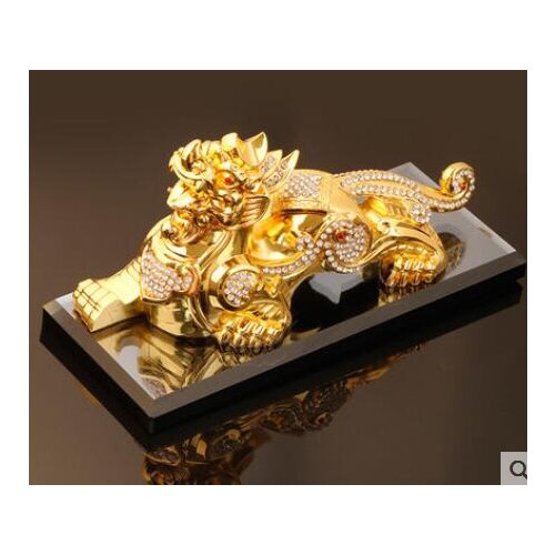 Automobile crystal Car mounted creative perfume stand mythical wild animal fortune Be safe premium male car pixiu Decorations