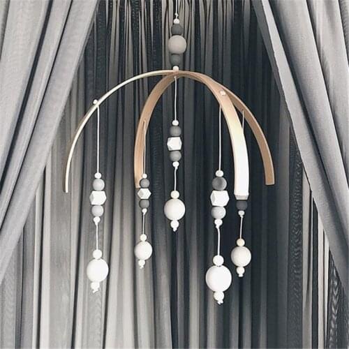 Hot Wooden Wind Chimes Bell Peal Baby Room Mobile Decor Hanging Hanger Art Mobile Baby Chandelier Photography Props Newborn Gift