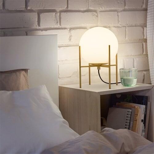 Nordic Post Modern Luxury Larne Table Lamps Bedroom Lamp Childrens Room Warm American Bedside Study GlassTable Lights Lighting