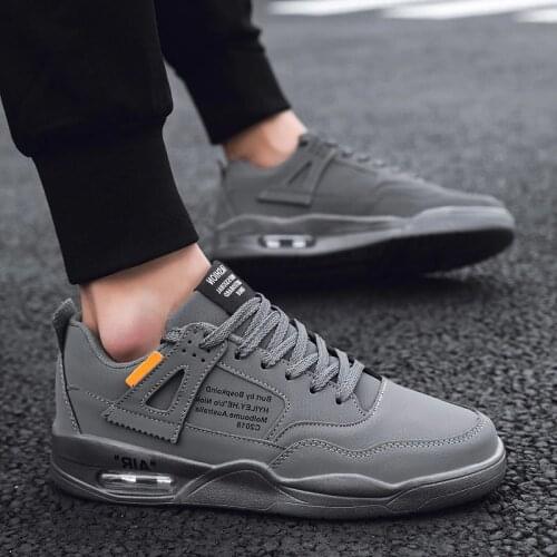 Retro High Quality Mens Casual Shoes Spring and Summer Leisure Mens Casual Sneakers Shoes High Top Mens Canvas Shoes