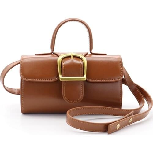 FIRMRANCH Female INS Trendy Retro Crocodile Pattern Horseshoe Buckle Design Genuine Leather Handbag Mini Doctor Crossbody Bag