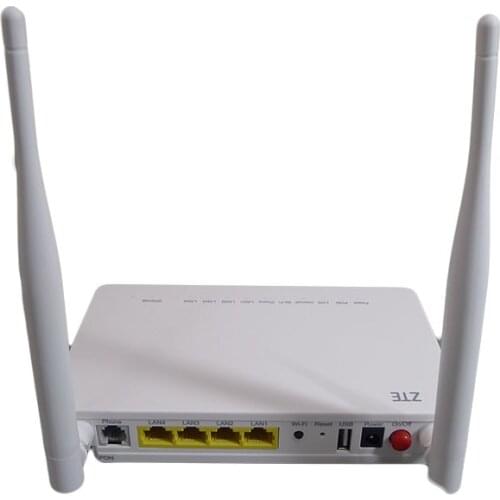 ZTE ZXHN F660 GPON ONT of 1GE 3FE LAN 5 DBI antennas WIFI SC/APC green input