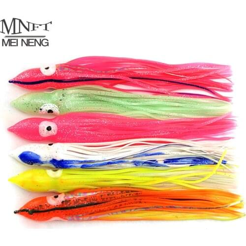 MNFT 2 Pcs/lot 20-24cm Octopus Lure Squid Jig Fishing Soft Lures Big Squid Bionic Bait Skirt Sea Fishing Tackle Random Mix Color