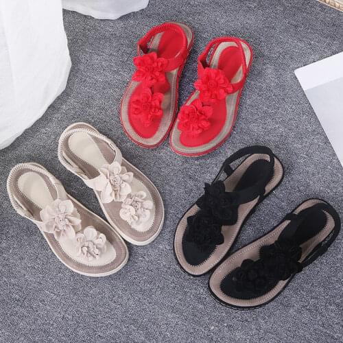 2021 Summer Manufacturers New Womens Sandals 35-43 Large Flower Clip Toe Sandals Womens Beach Shoes Womens Slipper
