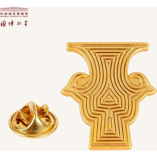 Metal Badges Streamline Gold Creative Antique Shape Badges NATIONAL MUSEUM OF CHINA Brand Clothes Pin Artwork Bussiness Gifts