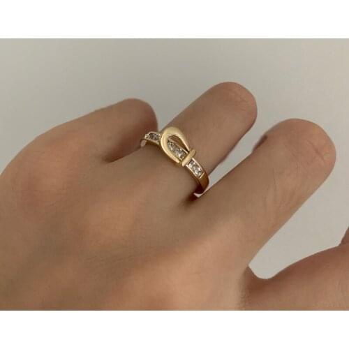 U-Magical Temperament Gold Metal Rhinestones White Rings for Women Shell Belt Buckle Charm Index Finger Ring Chic Jewellery