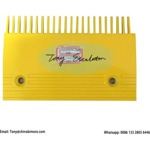 Escalator KOAC002 5130668H02 Comb AL L202.2mm W127.2mm Hole Space 140mm RHS 22T Yellow