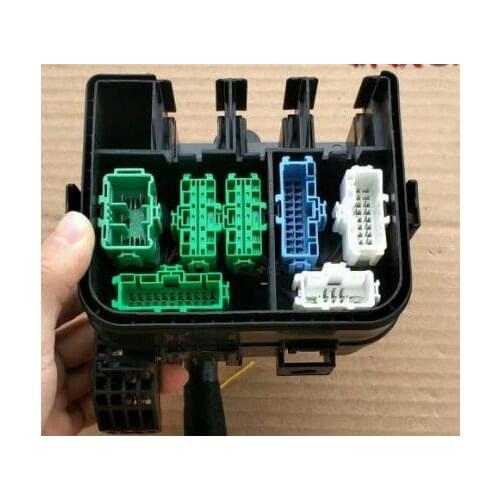 Automotive connector 17 FOR CRV CRV cabin fuse box outdoor fuse box USED