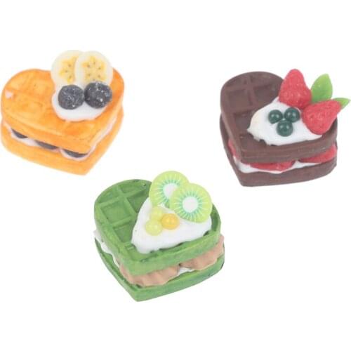 1/12 Dollhouse Miniature Chocolate Matcha Cheese Dessert Heart-shaped Waffle Doll House Doll Accessories