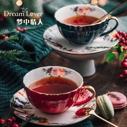 Ceramic coffee cup set European small luxury coffee cup and saucer set retro flower tea garland cup with hand gift box