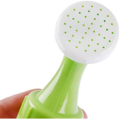 Mist Nozzle Head Bottle Cap Sprinkler Caliber 2.2 cm Yard Household Garden Nozzle Mini Sprayer for Potted Plants