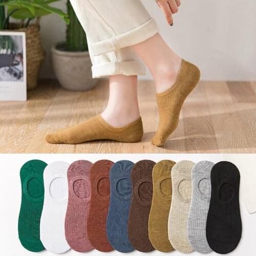 5 Pairs Womens Cotton Silicone Non-Slip Invisible Socks Summer Solid Solor Ankle Boat Socks Female Soft Slipper Socks EU 35-40