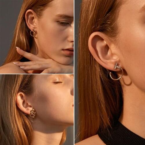 Retro Round Zircon Stud Earrings for Women Simple Section C-shaped Geometric Letter T Earrings Girl Gift Fashion Trend New 2021