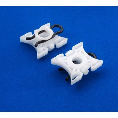 100pcs white Window Lift Sliding Pivot Regulator Clip Fastener 51321938884 Car Styling Auto Accessories
