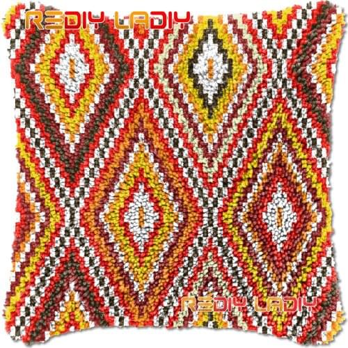 Latch Hook Cushion Tradtional Stripe DIY Needlepoint Kits Chunky Acrylic Yarn Arts Crocheting Lofty Pillow Case Hobby & Crafts