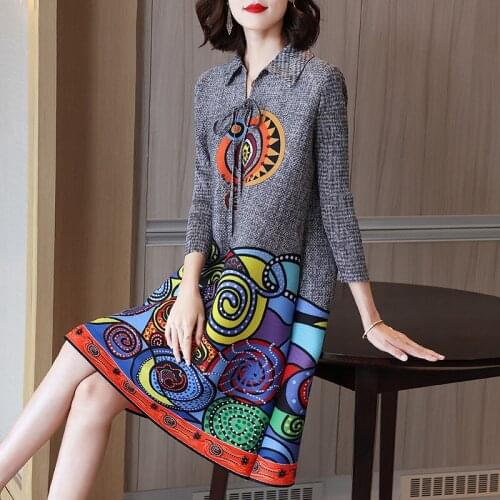 Middle Aged Mother Retro Printed Pleated Dress 2021 Autumn New Womens Foreign Style Aging Plus Size Womens Dress