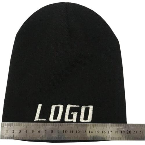 10pcs Ski Cap Beanie with Your Embroidered LogoWinter Beanie Men Skullies Letter Customized Beanie Hat Mens Winter Solid Color