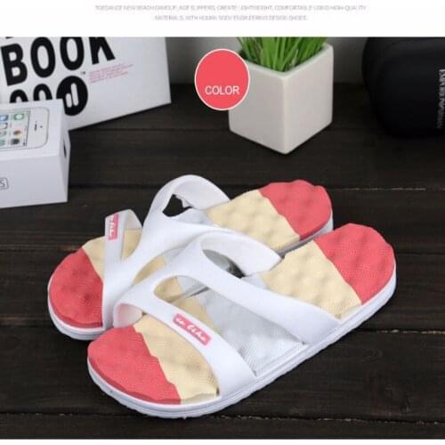 Sandals and slippers ladies beach couples word anti-slip massage slippers trend Korean casual outdoor slippers wholesale