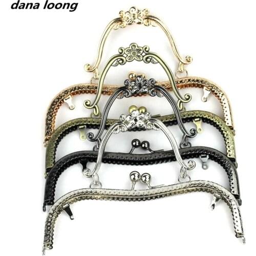 1 Piece 20.5 CM Plum Blossom Flower Pattern Vintage Metal Purse Frame Kiss Clasp Handle Bag Accessories