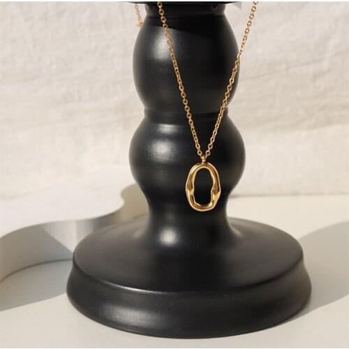YUN RUO Vintage 18 K Gold Simple Irregular Oval Pendant Necklace Choker for Woman Fashion 316 L Stainless Steel Jewelry Washable