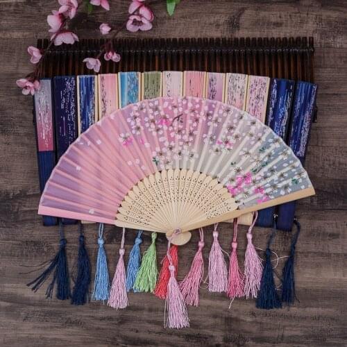 Fan folding fan Chinese style dance fan female summer folding fan costume Japanese small retro cloth classical antique folding