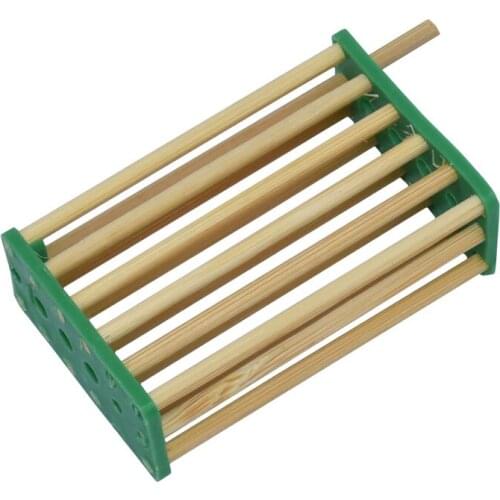 30 pcs Beehive Wholesale bee King Cage Prisoners Italian bee hives Wang prisoners bamboo cage Beekeeping Tools