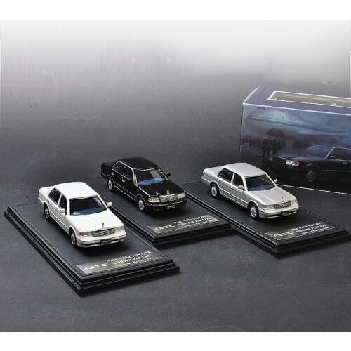 1:43 Toyota Crown Diecast Alloy Simulation Car Model Adult Collection Vehicle Toy Souvenir Ornaments Display Boys Gift
